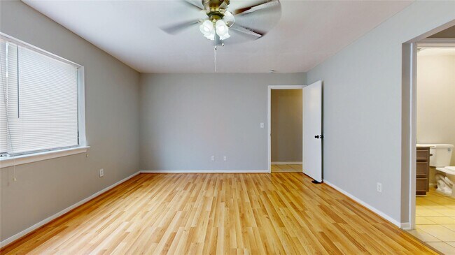 Building Photo - 5127 Girnigoe Dr