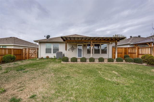 Building Photo - 1009 Oak Hollow Ln