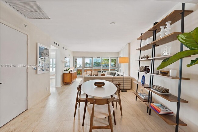 Building Photo - 1491 Lincoln Terrace