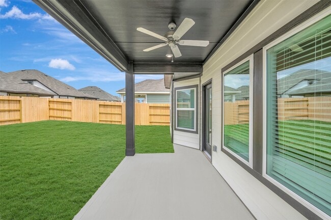 Building Photo - 32518 Lantana Flds Rd