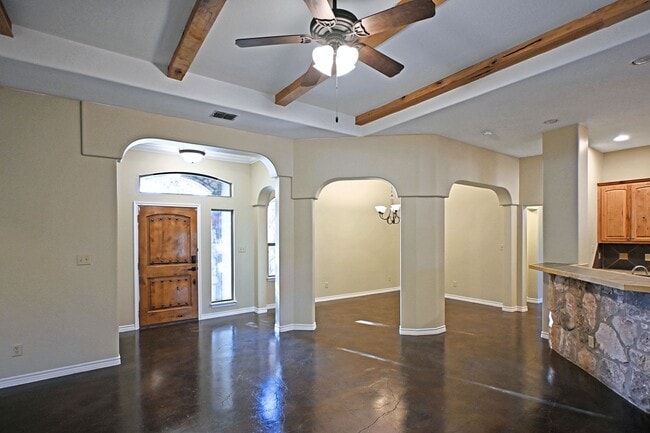 Building Photo - 2223 Sun Chase Blvd