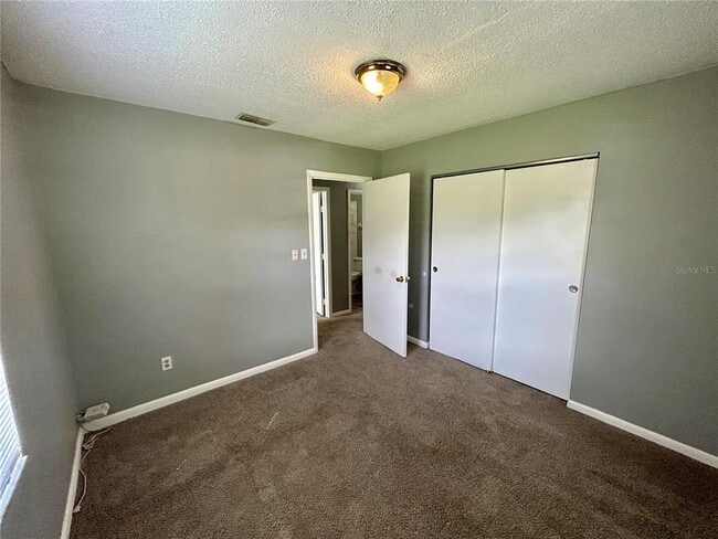 Building Photo - 2507 Lenna Ave