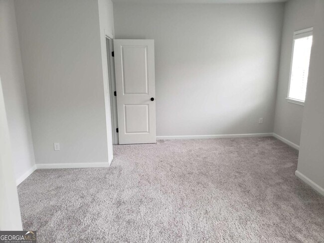 Building Photo - 4735 Watkins Wy