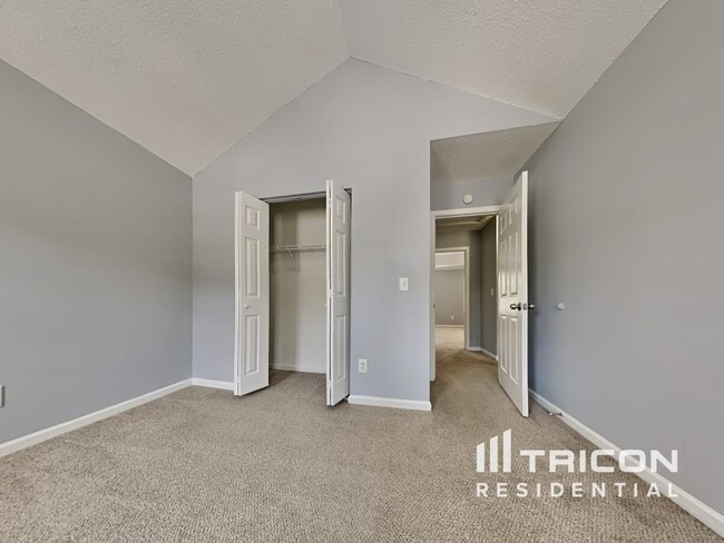 Building Photo - 61 Patricia Terrace
