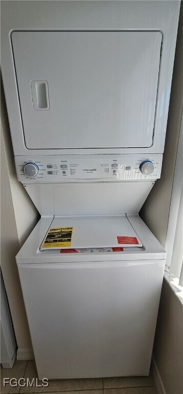 Building Photo - 1507 Cape Coral Pkwy W