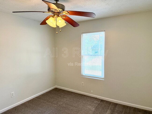 Building Photo - 3237 Brisbane Way