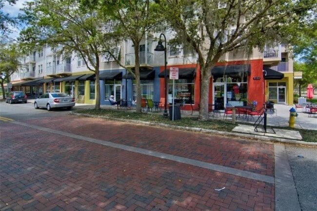 Building Photo - 10635 Marsha Dr