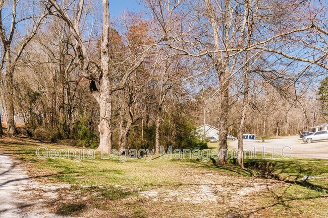 Building Photo - 1852 Faulkner Dr