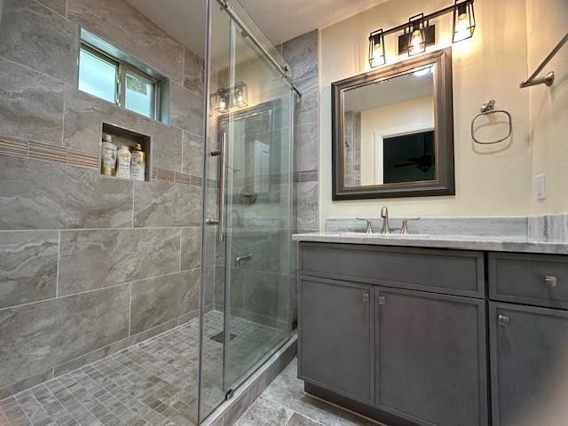 Building Photo - 2649 Mariposa Cir