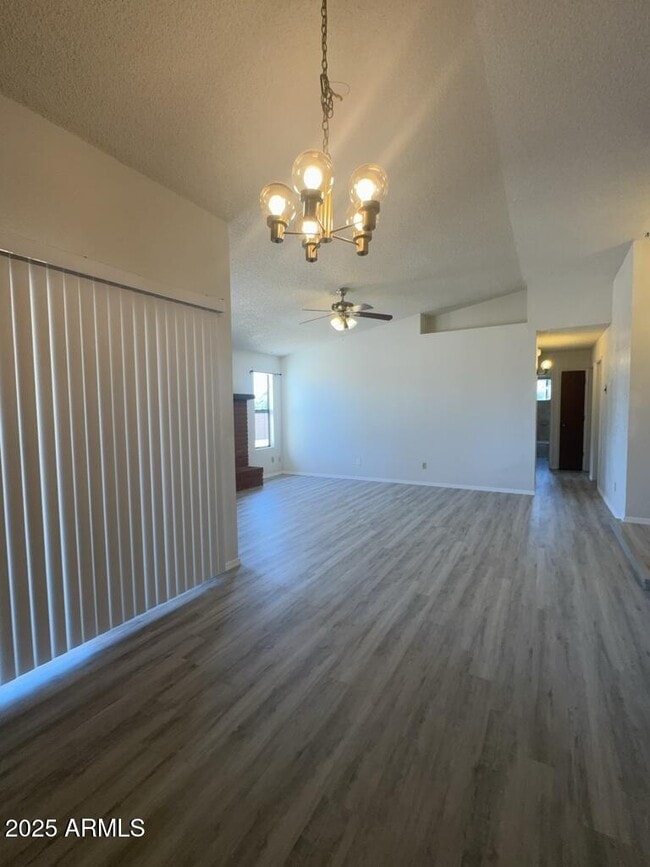 Building Photo - 1643 S Loma Plaza
