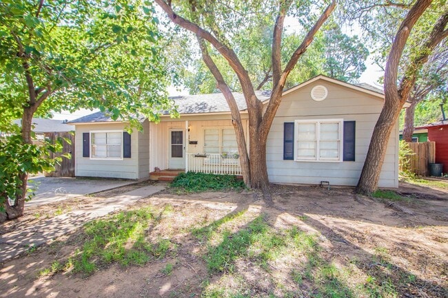 Building Photo - 3 Bedroom 2 bathroom house in Tech Terrace!