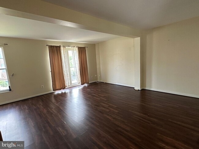 Building Photo - 108 Steven Ln