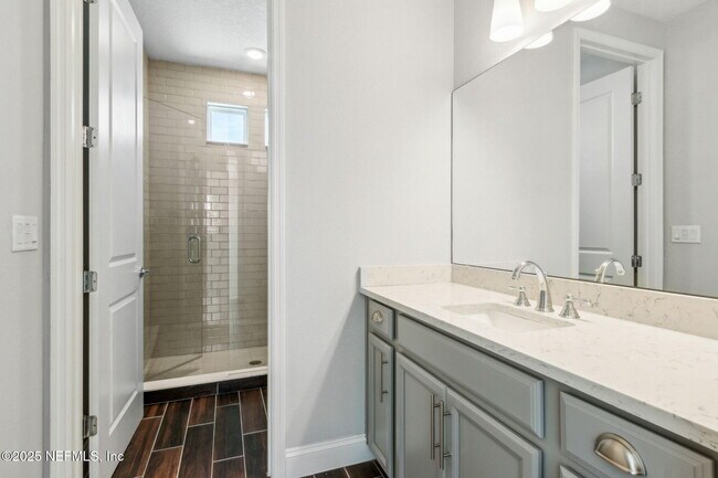 Building Photo - 84 Waterline Dr