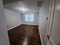 Building Photo - 3516 Ely Pl SE