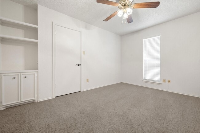 Building Photo - 3513 103rd St