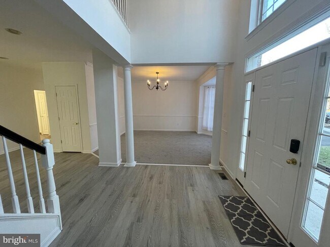 Building Photo - 25869 Flintonbridge Dr