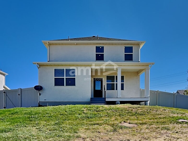 Building Photo - 1233 Wagon Way