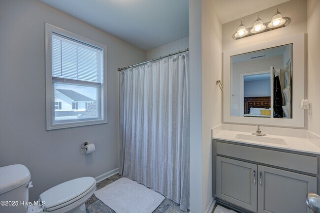 Building Photo - 3911 Northern Lgts Dr