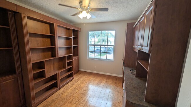 Building Photo - Luxury Gated Community Beautiful 3-Bedroom 2.5 Bath