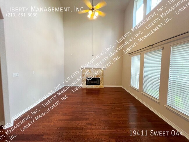 Building Photo - 19411 Sweet Oak