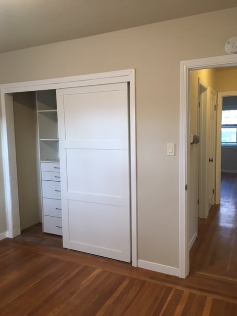 Building Photo - Charming 2 Bedroom Home Close to Downtown