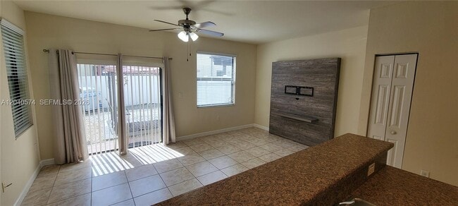 Building Photo - 8872 W 35th Ct
