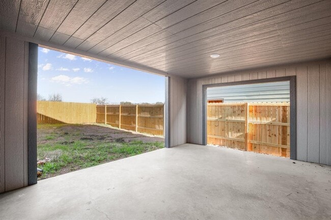 Building Photo - 306 Ave P