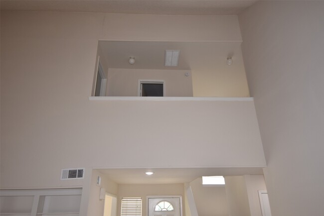 Building Photo - 14410 Muirfield Ln