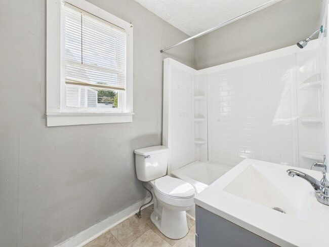 Building Photo - 3205 Hull Street Rd