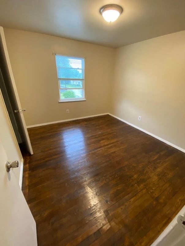 Building Photo - 2201 Williamsburg Rd