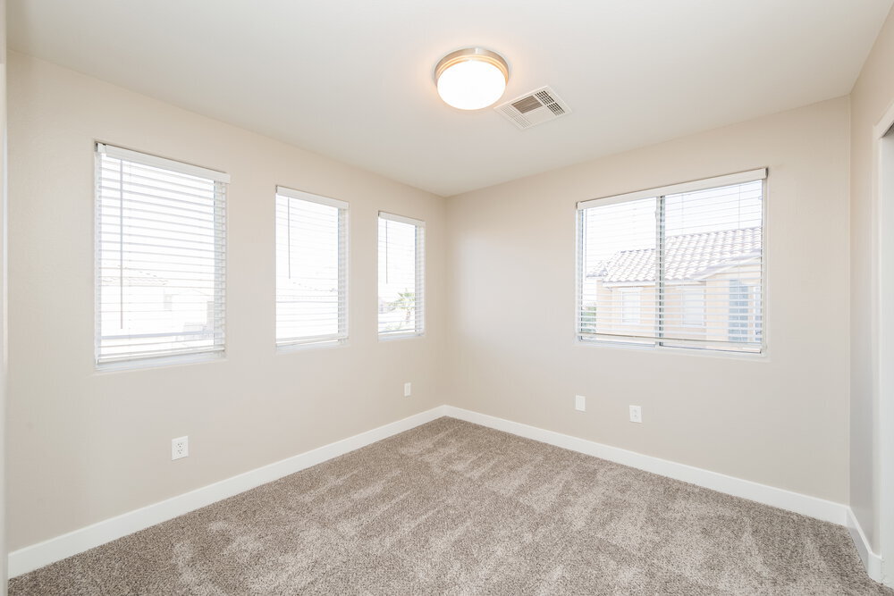 Building Photo - 10385 Adrianna Ave