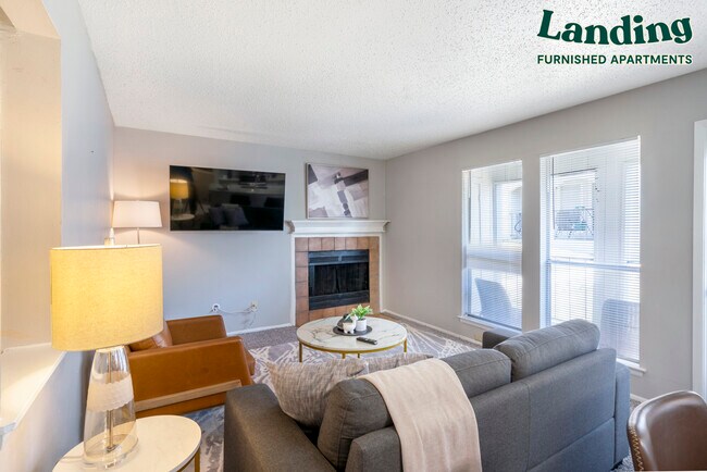 Building Photo - 16100 Henderson Pass