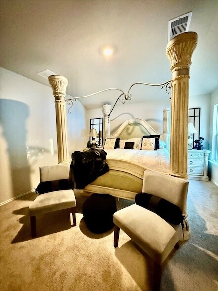 Building Photo - 9921 Spg Crk Rd