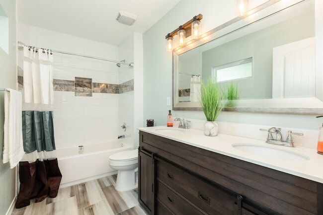 Building Photo - 1211 Kirsten St