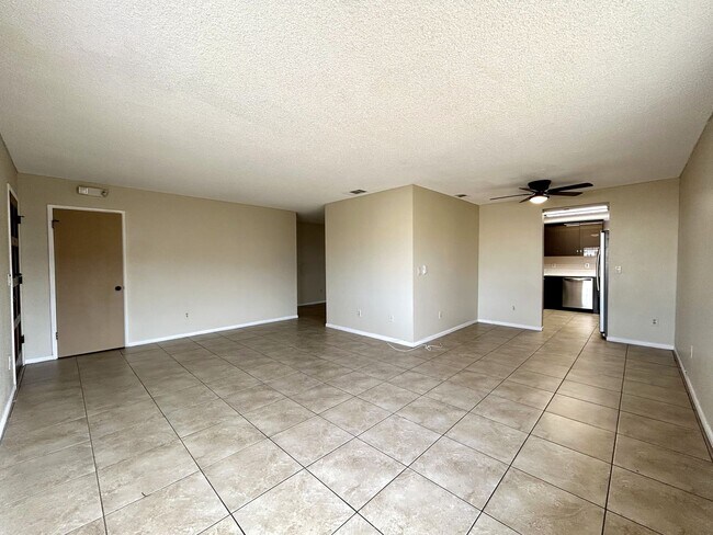 Building Photo - AVAILABLE NOW!!! !! UNFURNISHED 3 Bedroom 2 Bath Pool Home in Desert Hot Springs!