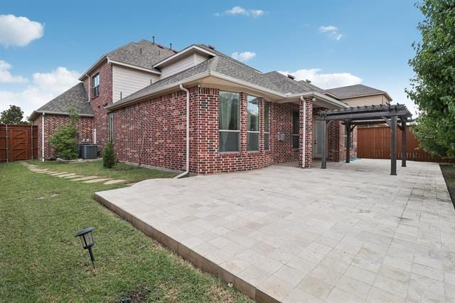 Building Photo - 8217 Almont Dr