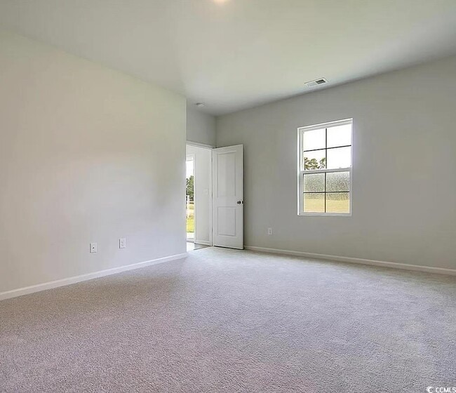 Building Photo - 182 Waterloo Sunset Dr