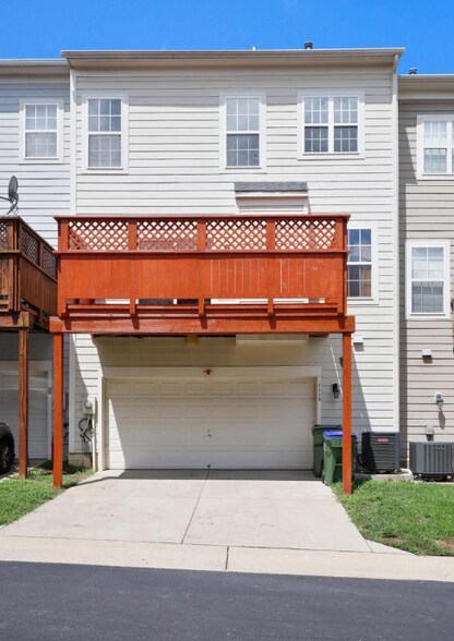 Building Photo - 1110 Posey Ln