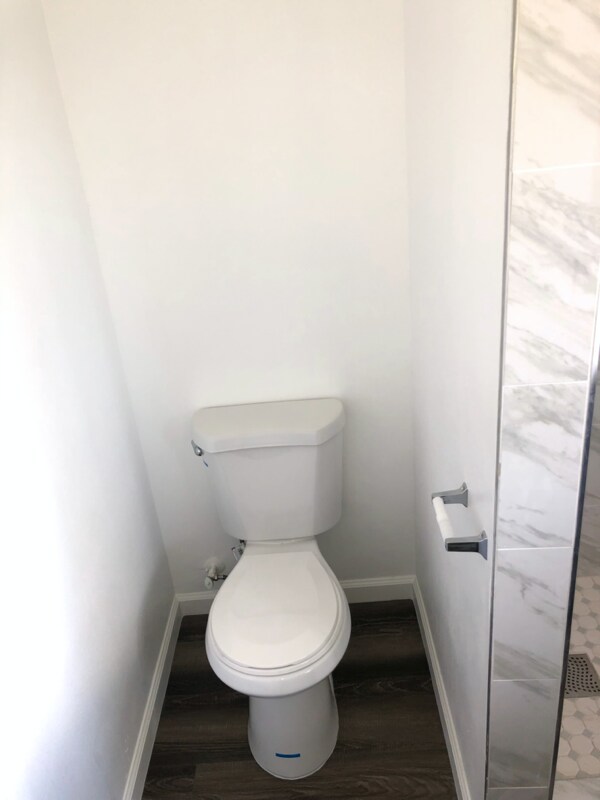 Building Photo - 1136 S Holt Ave