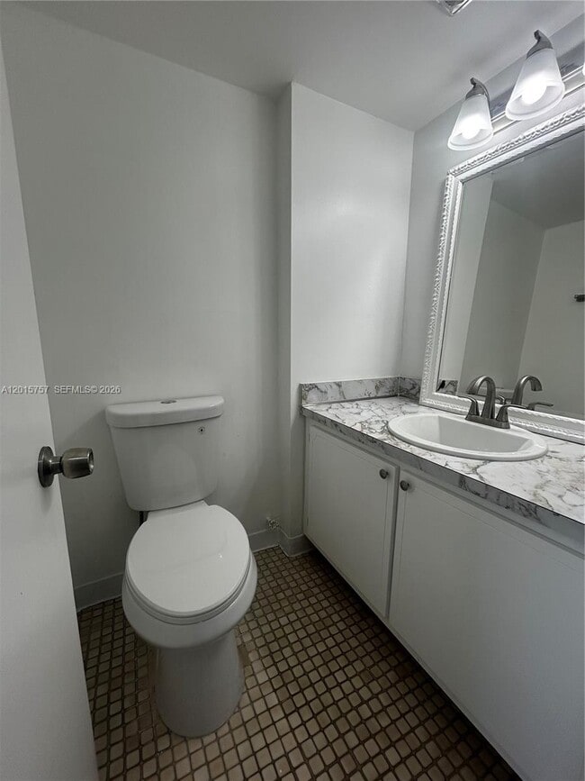 Building Photo - 3849 NE 169th St