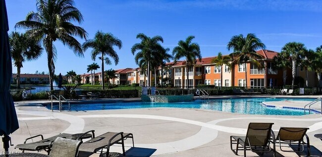 Building Photo - 8880 Via Isola Court