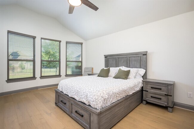 Building Photo - 5105 High Rdg Trl