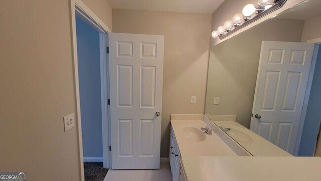 Building Photo - 1780 Willow Branch Ln