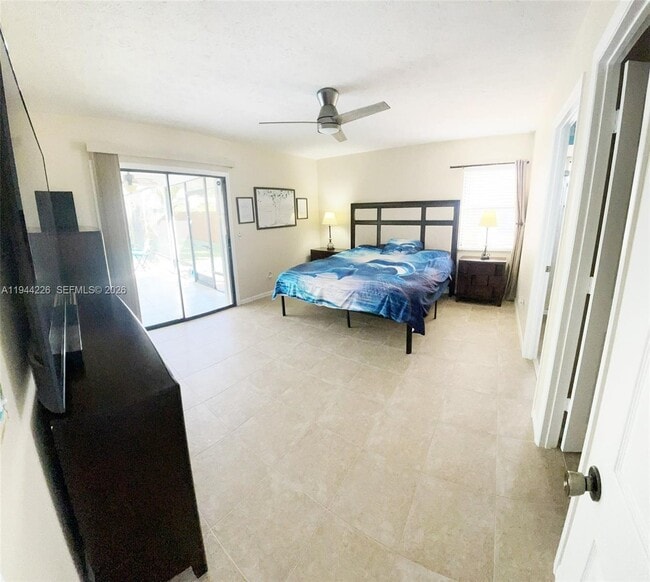 Building Photo - 357 NE Gulfstream Ave