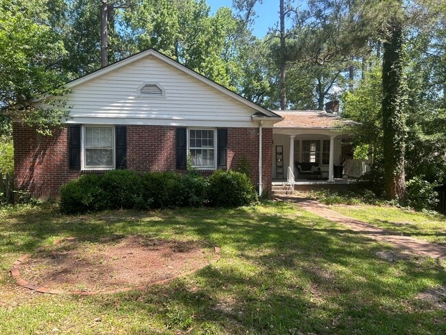 Building Photo - 3119 Trenholm Rd