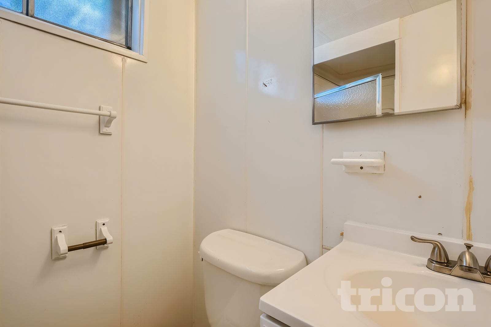 Building Photo - 432 28th Ave Ct