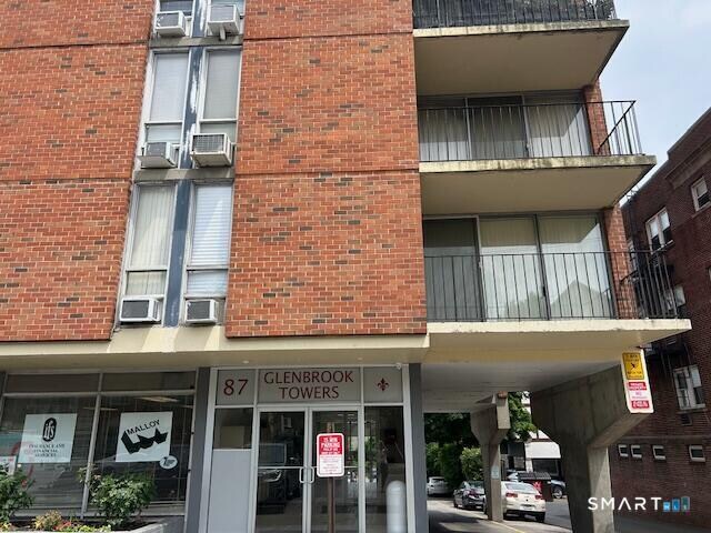 Building Photo - 87 Glenbrook Rd