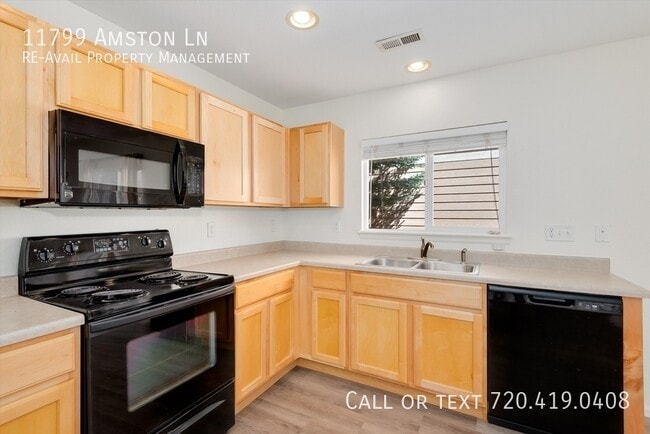Building Photo - 11799 Amston Ln