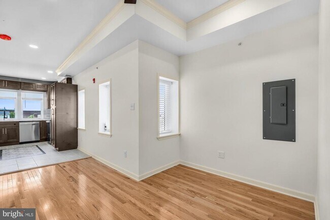 Building Photo - 2528 E Allegheny Ave