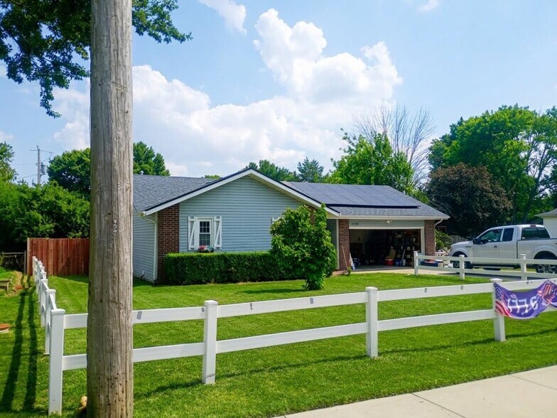 Front of House - 5756 S State Highway FF
